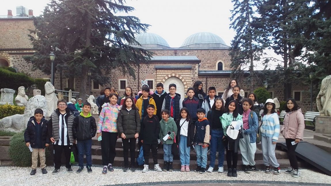 Okulumuz 5-D Sınıfı Öğrencileri Anadolu Medeniyetleri Müzesi'ni Gezdiler